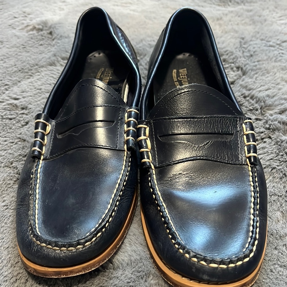 Mens moccasin- navy Weejuns G.H. Bass